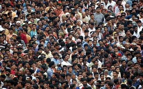 மக்கள் தொகையை கட்டுப்படுத்த சட்டம்: மத்திய அரசுக்கு உச்ச நீதிமன்றம் நோட்டீஸ்