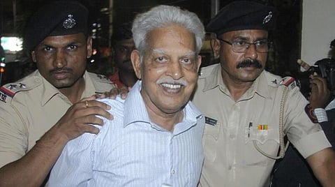 சமூக ஆர்வலர் வரவர ராவுக்கு இடைக்கால ஜாமீன்