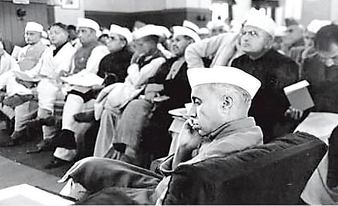 சுதந்திரச் சுடர்கள் | ஆளுமை: தொலைநோக்குப் பிரதமர்