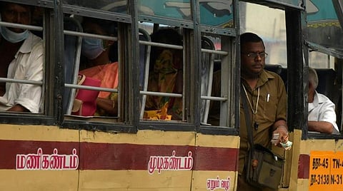 அரசு பேருந்துகளில் பணமில்லா பரிவர்த்தனையில் டிஜிட்டல் டிக்கெட்: தமிழக போக்குவரத்துத் துறை அசத்தல் திட்டம்