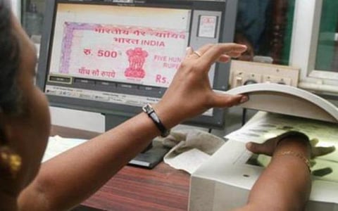 போலி, முறைகேடு பத்திரப்பதிவுகளை பதிவாளர்கள் ரத்து செய்யும் நடைமுறை அமல் - 12 ஆயிரம் புகார் மனுக்கள் குவிந்தன