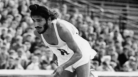 சுதந்திரச் சுடர்கள் | விளையாட்டு: தடகள நாயகன்