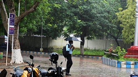 வானிலை முன்னறிவிப்பு: தமிழகத்தில் 4 நாட்களுக்கு மழை வாய்ப்பு