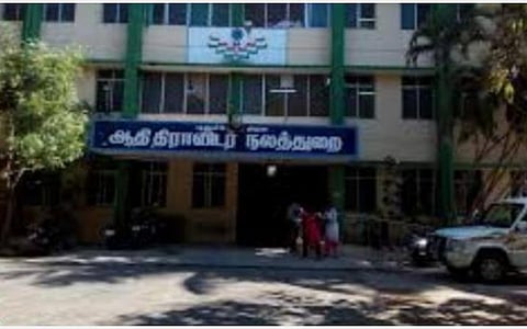 எஸ்சி, எஸ்டி பொருளாதார மேம்பாட்டுத் திட்டத்தில் பயன்பெற ஆண்டு வருமான உச்சவரம்பு ரூ.3 லட்சமாக உயர்த்தி அறிவிப்பு