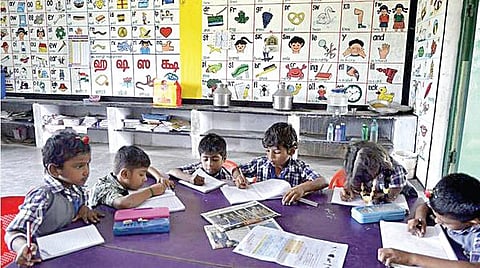 மாணவர்களின் கற்றல் இடைவெளி சீராகும் வரை இல்லம் தேடி கல்வித் திட்டம் தொடரும்: அமைச்சர் அன்பில் மகேஸ் உறுதி