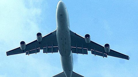 சென்னையிலிருந்து துபாய் செல்லும் விமானத்திற்கு வெடிகுண்டு மிரட்டல்