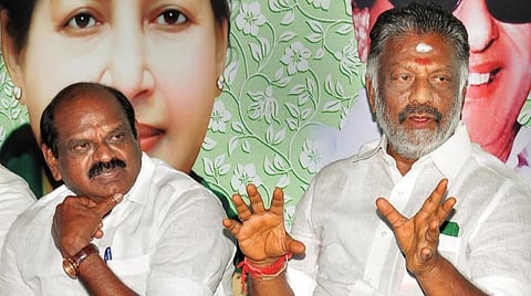 அதிமுக இணைப்பை வலியுறுத்தி மாவட்டம்தோறும் புரட்சி பயணம் - ஒருங்கிணைப்பாளர் ஓபிஎஸ் அறிவிப்பு