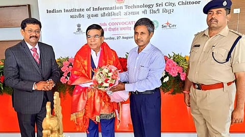 தேசிய கல்விக் கொள்கை | முரண்பாடுகள் இருப்பதாக கூறியுள்ளதே தவிர, தமிழக அரசு எதிர்க்கவில்லை - மத்திய கல்வி இணை அமைச்சர்