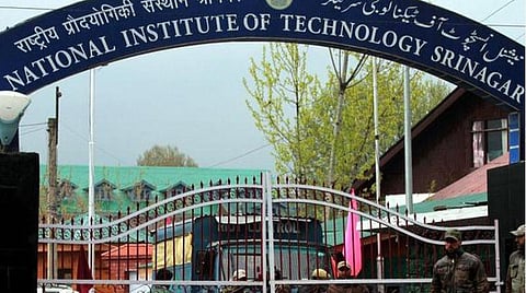 காஷ்மீர் விடுதி அறைகளில் கிரிக்கெட் பார்ப்பதற்கு தடை: ஸ்ரீநகர் என்ஐடி உத்தரவு