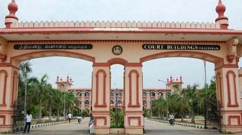 சிறப்பு டிஜிபி மீதான பாலியல் வழக்கு: மாயமான முக்கிய ஆவணங்களின் நகலை தாக்கல் செய்ய உத்தரவு