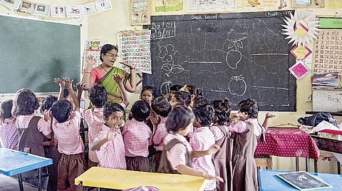 மாநிலக் கல்விக் கொள்கை மூலம் ஆசிரியரால் பாடத்திட்ட வடிவமைப்பாளராக உருவெடுக்க முடியும்