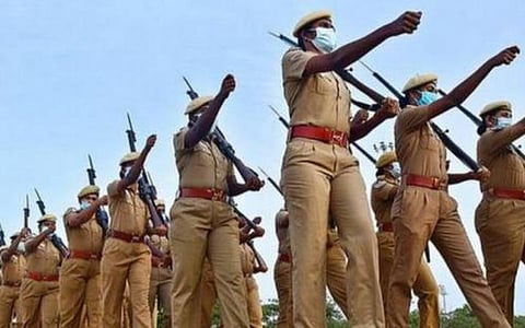 சீருடைப் பணியாளர் தேர்வுக்கு அரசு சார்பில் இலவச பயிற்சி: செப்.14-க்குள் விண்ணப்பிக்க அழைப்பு