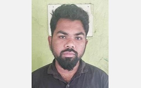 கைதான பார்த்திபன்.