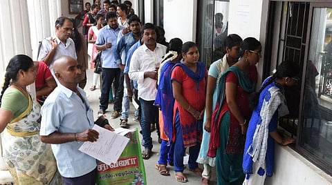 நடப்பாண்டில் தனியார் பொறியியல் கல்லூரிகள் கல்வி கட்டணத்தை உயர்த்தக் கூடாது - அறிவுறுத்தல் வழங்கியுள்ளதாக அமைச்சர் தகவல்