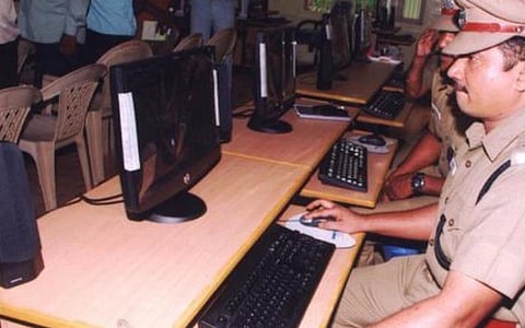 விசாரணை, பிற பணிகளை விரைந்து மேற்கொள்ள அனைத்து காவல் நிலையங்களிலும் கணினி பயன்பாடு: ஆண்டு செயல்திறன் அறிக்கையை பதிவு செய்ய செயலி