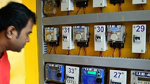 மின் கட்டண உயர்வால் எஞ்சிய 30% நிறுவனங்களையும் மூடும் நிலை: பின்னலாடைத் தொழில் கூட்டமைப்பினர்
