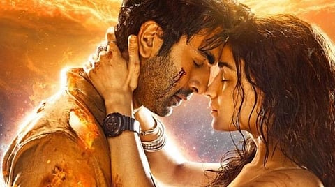 உலக அளவில் ‘பிரம்மாஸ்திரா’வின் ஒரு வார வசூல் ரூ.300 கோடி