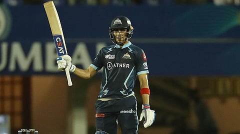 ஐபிஎல் | குஜராத் டைட்டன்ஸ் அணியில் இருந்து வெளியேறிய சுப்மன் கில்?