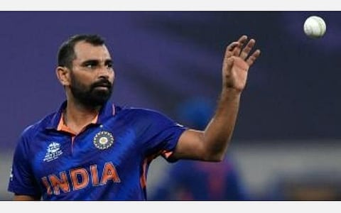 கரோனா தொற்று உறுதி: டி20 தொடரிலிருந்து ஷமி விலகல்