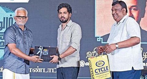 அனைத்து இடங்களிலும் தமிழை பயன்படுத்துங்கள்! - ஹிப் ஹாப் தமிழா ஆதி வேண்டுகோள்