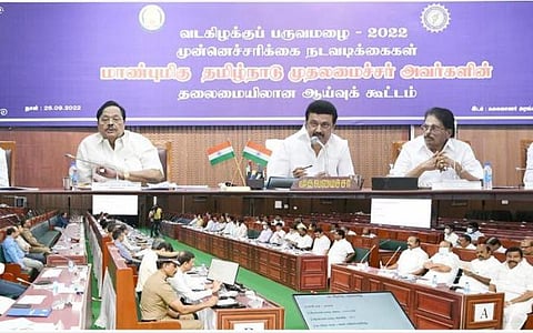 பள்ளிகளில் மழைநீர் பிரச்சினை: தனிக் கவனம் தேவை