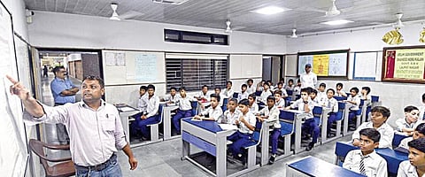 தமிழகம் முழுவதும் 28 தகைசால் பள்ளிகள்: பணிகளை முடுக்கி விடும் பள்ளி கல்வித்துறை