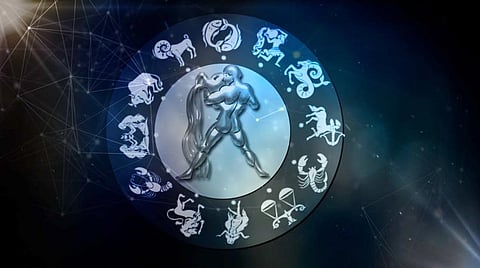 கும்பம் ராசியினருக்கான அக்டோபர் மாத பலன்கள் - முழுமையாக | 2022