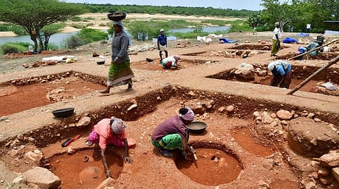 உலக தரம் வாய்ந்த அருங்காட்சியகம் அமைகிறது - ஆதிச்சநல்லூரில் முதற்கட்ட அகழாய்வு பணி நிறைவு