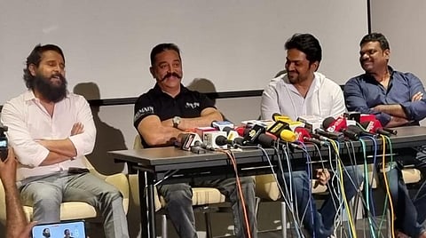 ''தமிழ் சினிமாவின் பொற்காலம் தொடங்கிவிட்டது'' - 'பொன்னியின் செல்வன்' படம் பார்த்த நடிகர் கமல் பெருமிதம்