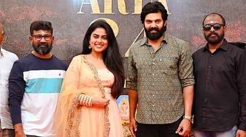 ஆர்யா,சித்தி இதானி, முத்தையா