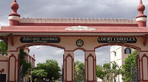 சிறுமிக்கு பாலியல் வன்கொடுமை - 2 பேருக்கு வாழ்நாள் சிறை