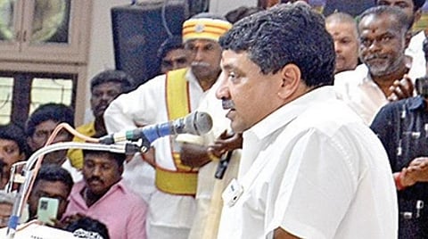 மதுரையில் விருந்து நிகழ்ச்சி யில் பேசிய பழனிவேல் தியாகராஜன்.படம்: நா.தங்கரத்தினம்