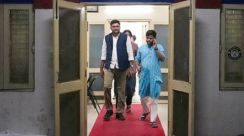 பிரதமர் பற்றி தரக்குறைவாக பேசிய ஆம் ஆத்மி தலைவரிடம் டெல்லி போலீஸ் விசாரணை