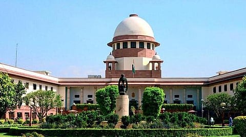 பட்டாசு வெடிக்க தடை கோரிய மனு - அவசரமாக விசாரிக்க உச்ச நீதிமன்றம் மறுப்பு