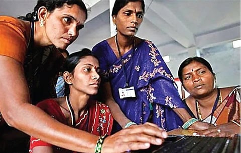 பெண்கள் 360: முடிவெடுக்கத் தயங்கும் பெண்கள்