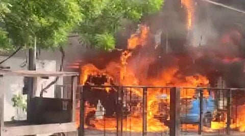 சென்னை அசோக்நகர் தனியார் மருந்து கிடங்கில் தீ விபத்து