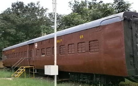 பழைய ரயில் பெட்டிகளை உணவகமாக மாற்றிய ரயில்வேத் துறை