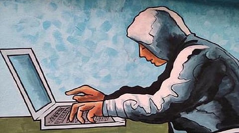 இங்கிலாந்தில் செவிலியர் பணி பெற்று தருவதாக பெண்ணிடம் ரூ.1.40 லட்சம் பறித்த இணைய கும்பல்