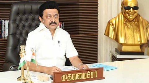 மழையால் உயிரிழந்த இருவர் குடும்பங்களுக்கு தலா ரூ.4 லட்சம் நிவாரணம் வழங்கல்
