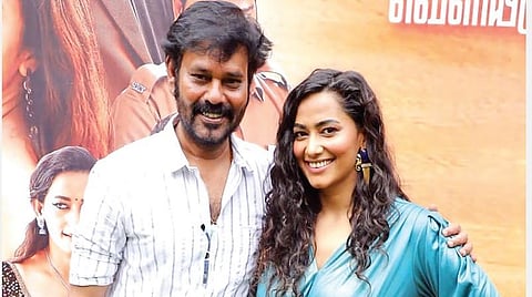 கோலிவுட் ஜங்ஷன்: பணமும் பயணமும்