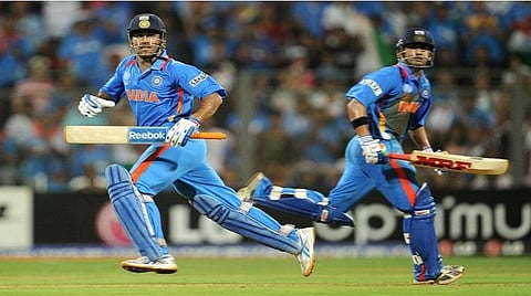 தோனி மற்றும் கம்பீர் | கோப்புப்படம்