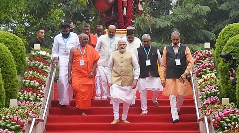 2 நாட்களில் 4 மாநிலங்கள்: பிரதமரின் சுற்றுப் பயணம்