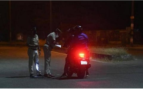 குற்றச் செயல்களை முன் கூட்டியே தடுக்க ரவுடிகளுக்கு எதிராக போலீஸார் சிறப்பு நடவடிக்கை