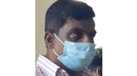 கைது செய்யப்பட்ட காவல் ஆய்வாளர் ஸ்ரீனிவாசன் .