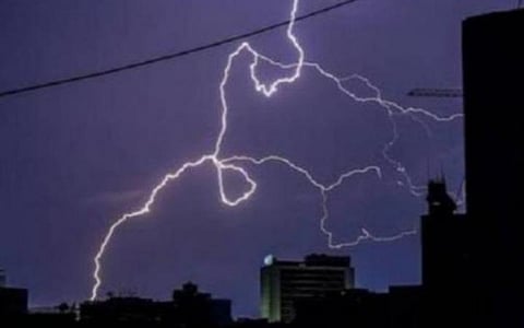 புதுக்கோட்டை | பள்ளி முடிந்து வரும்போது மின்னல் தாக்கி அண்ணன், தங்கை உட்பட 3 பேர் உயிரிழப்பு