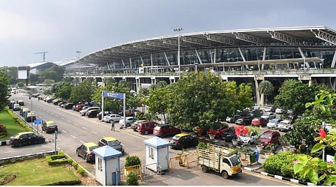 சென்னை விமான நிலையத்தில் கட்டப்பட்டுள்ள 6 அடுக்கு அதிநவீன பார்க்கிங் பயன்பாட்டுக்கு வந்தது