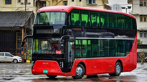 இரண்டு அடுக்கு மின்சார பேருந்து