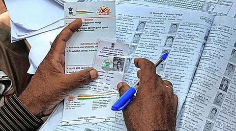 வாக்காளர் பட்டியலில் பெயர் சேர்க்க, திருத்தம் செய்ய 23 லட்சம் பேர் விண்ணப்பம்: ஜனவரி 5-ம் தேதி இறுதி வாக்காளர் பட்டியல் வெளியீடு