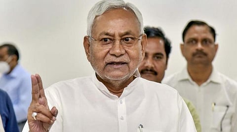 கள்ளச்சாராயம் குடித்து இறந்தவர்களுக்கு நஷ்டஈடு வழங்க முடியாது - பிஹார் முதல்வர் நிதிஷ் குமார் திட்டவட்டம்