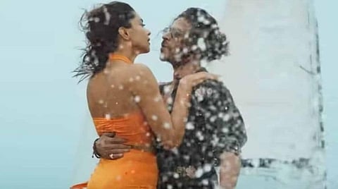 பதான் படத்துக்கு வலுக்கும் எதிர்ப்பு